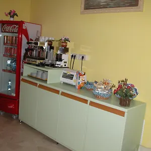 https://albergo-cinzia.it-tuscanyhotel.com
